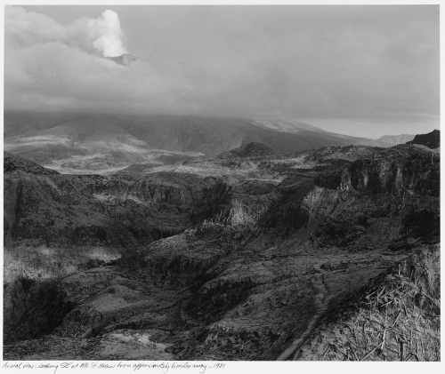 Frank Gohlke, Aerial View, Looking SE at Mount Saint Helens from Approximately Six Miles Away, 1981.