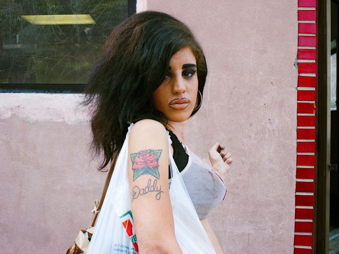 Zoe Strauss, Daddy Tattoo, Philadelphia, 2004.