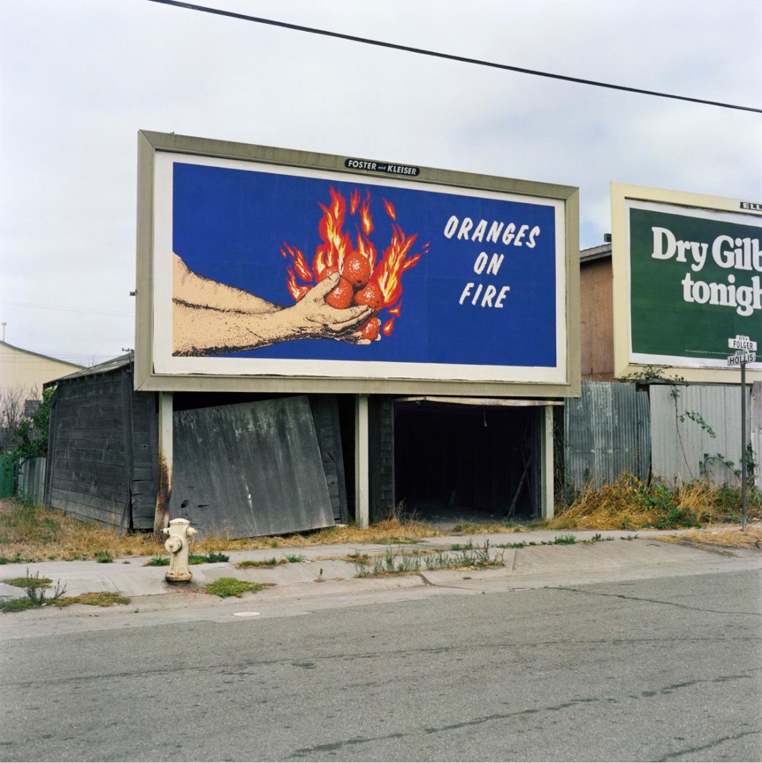Larry Sultan and Mike Mandel, Oranges on Fire, 1975.