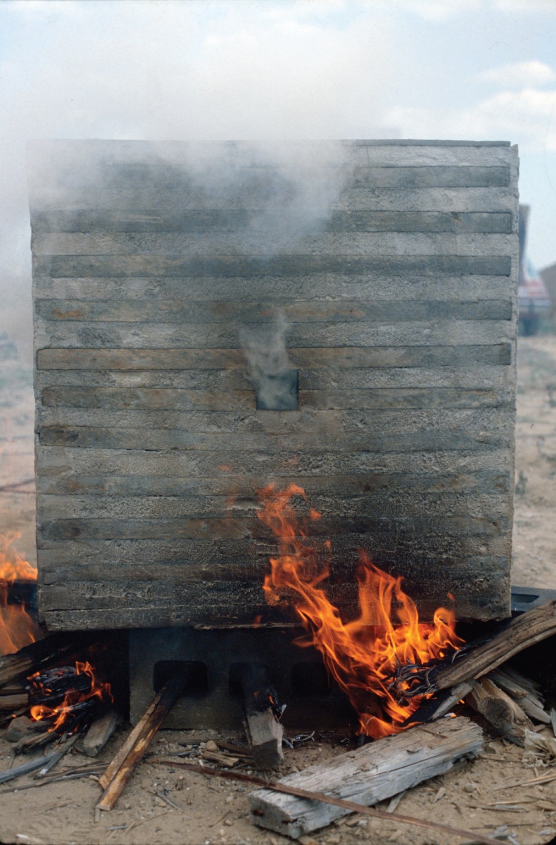 Jackie Winsor, Burnt Piece, 1977-78.