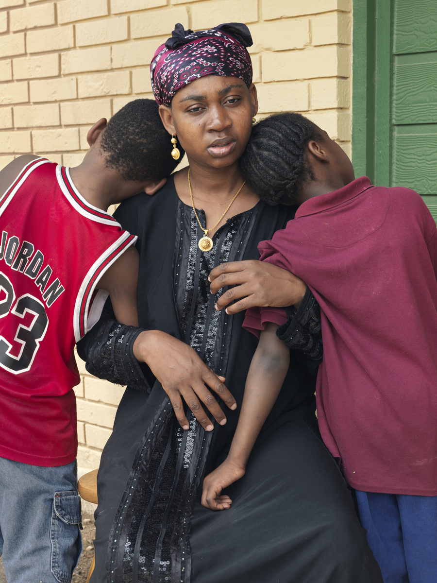 Alec Soth, Madjna and Two Sons, Oak Manor Apartments, San Antonio, 2011.