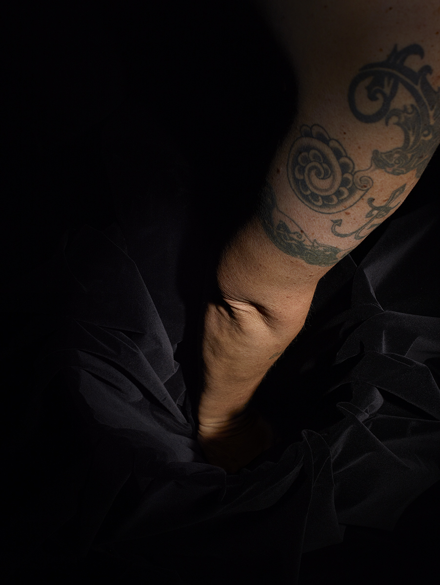 Catherine Opie, Arm, 2012