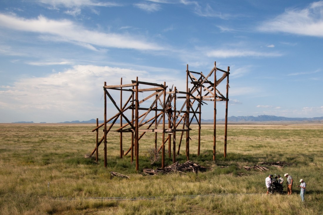 Teresa Hubbard / Alexander Birchler Giant (production still), 2014.