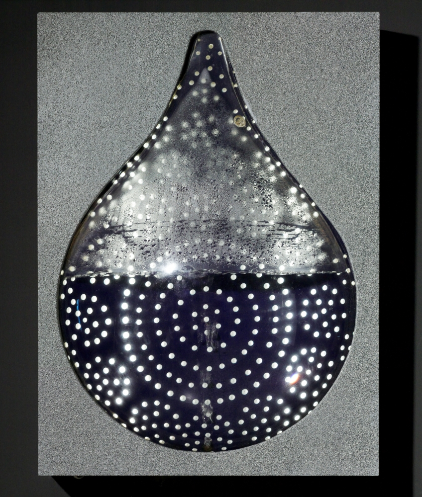 Gyula Kosice, Gota de agua móvil (Drop of Moving Water), 1980.