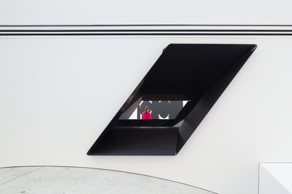 Sarah Oppenheimer, W-120301, 2012.