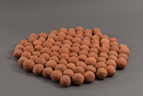 Joel Shapiro, Two Hands Forming, 1971.