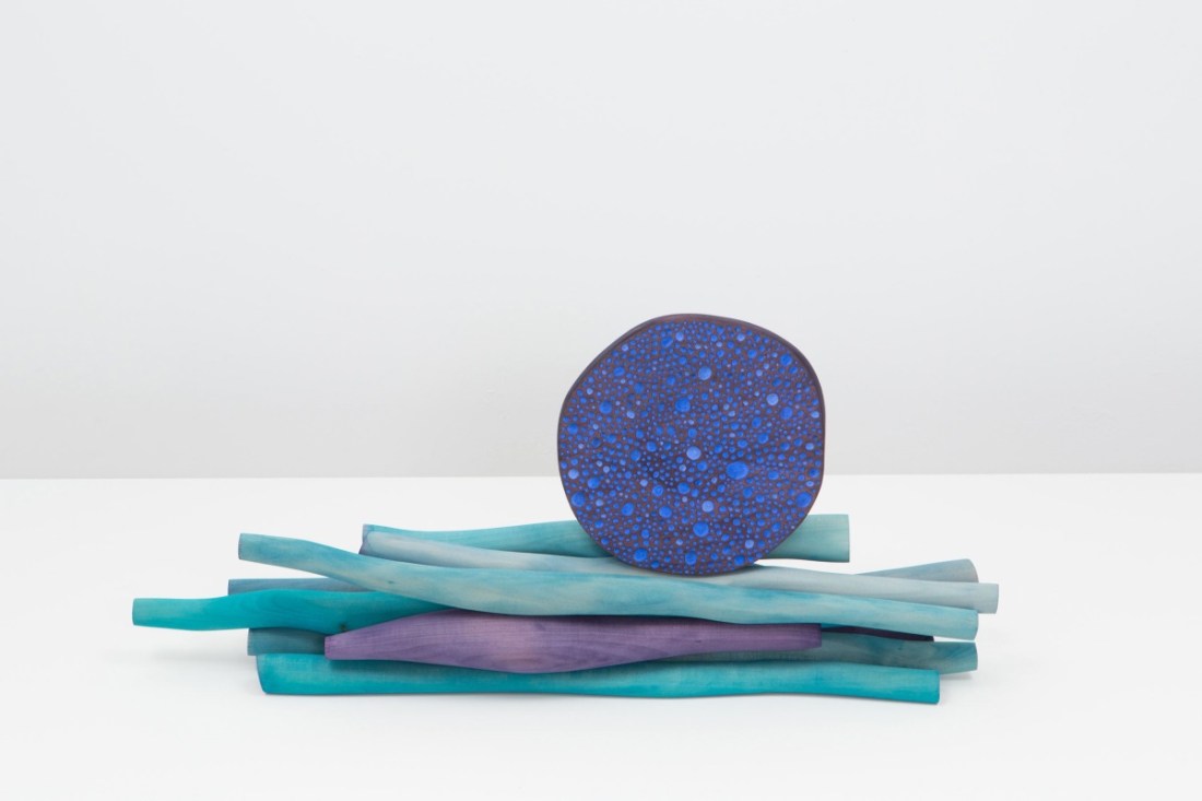 Matthew Ronay, Stems Topped by Sieve Plate, 2014.