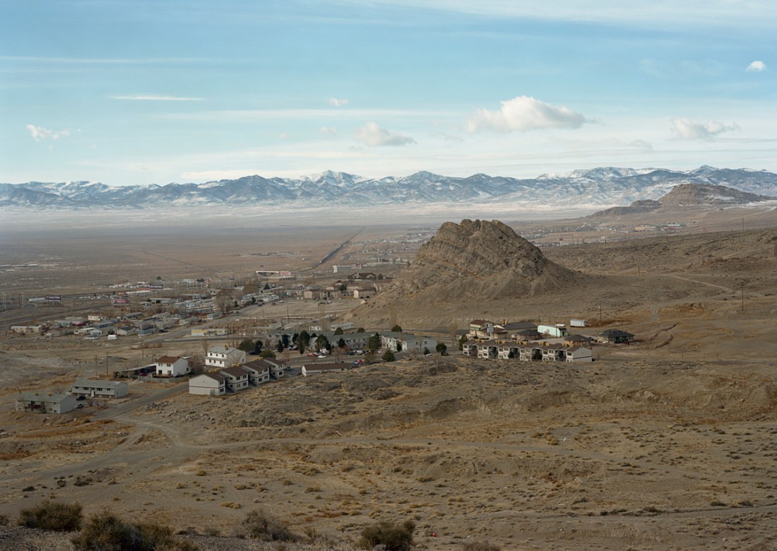 Victoria Sambunaris, Untitled (Houses), Wendover, UT, 2007.