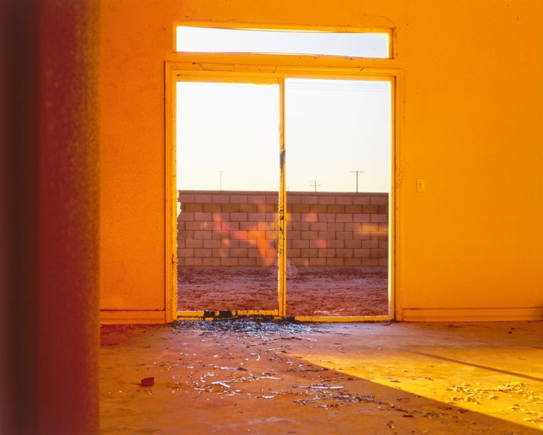 Anthony Hernandez, Discarded #50, 2014.