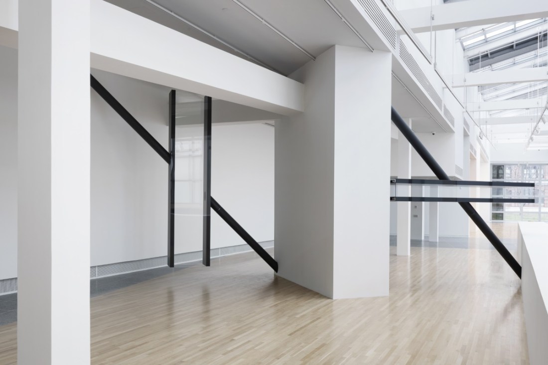 Sarah Oppenheimer, S-337473, 2017.