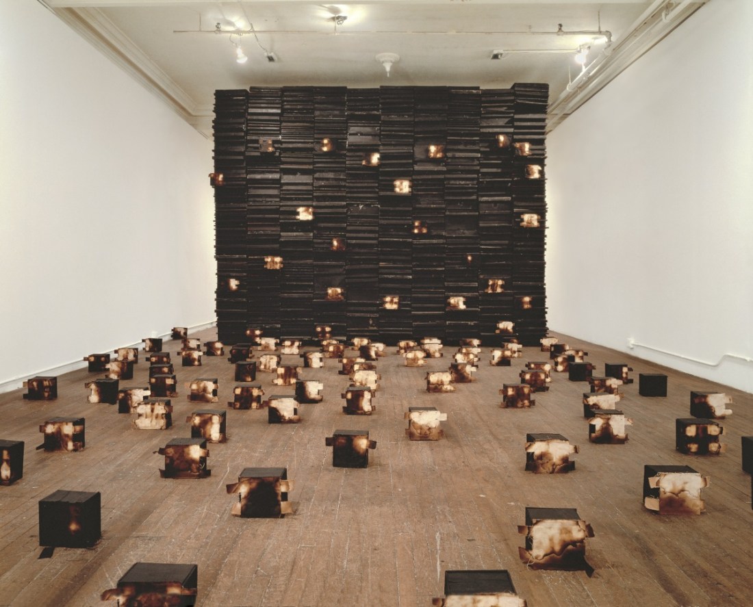 © Leonardo Drew, Courtesy Galerie Lelong & Co.