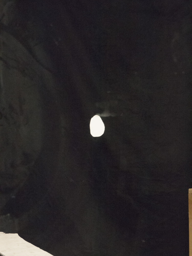 Image courtesy of the artist and DOCUMENT, Chicago, team (gallery, inc.), New York, and Susanne Vielmetter Projects Los Angeles.